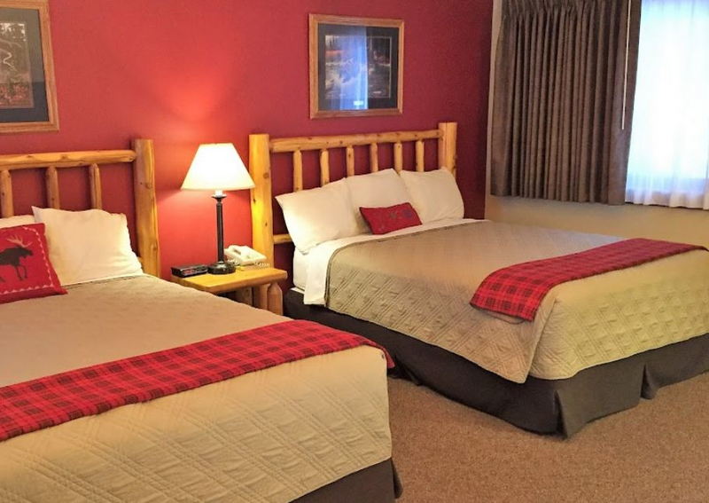 Northwoods Lodge (High Life Motel) - Recent Photos As Of 2022 (newer photo)